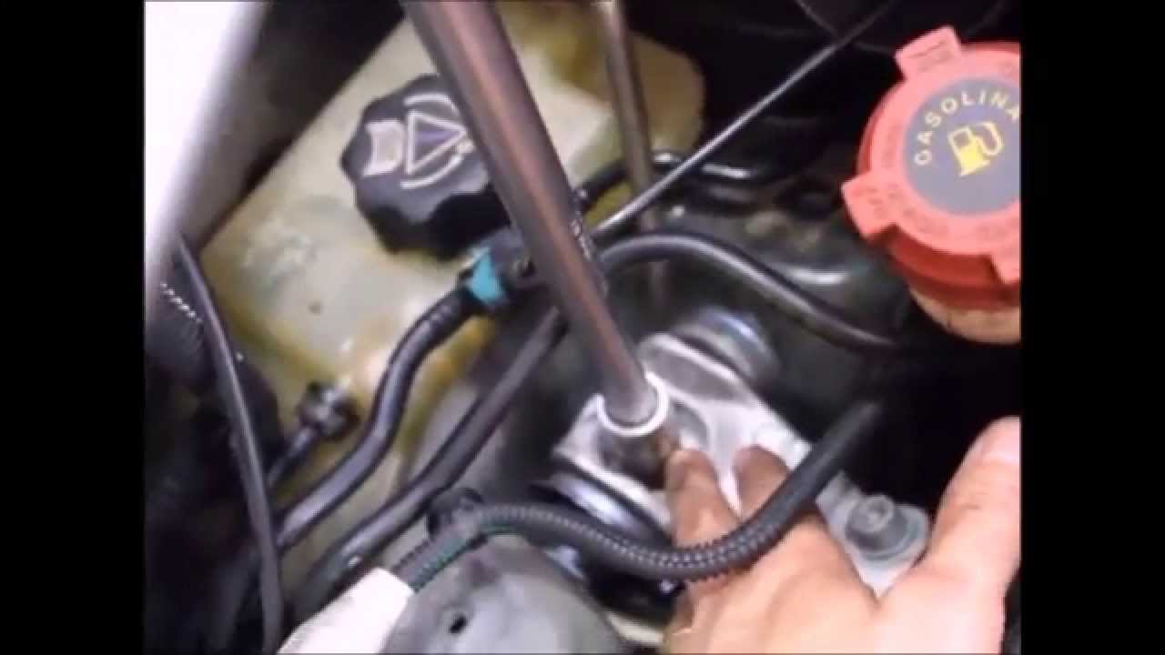 Xsara Picasso - Troca do Batente do Coxim Lado Direito