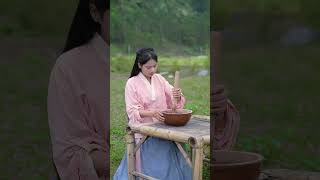 Ancient Chinese Royal Dessert 1000-Year-Old Pine Pollen Cake Recipe Healthy Sweet