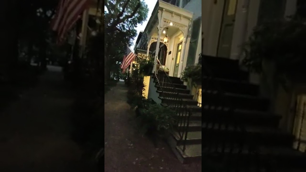 'Midnight in the Garden of Good and Evil.' Location of Joe Odom's Party