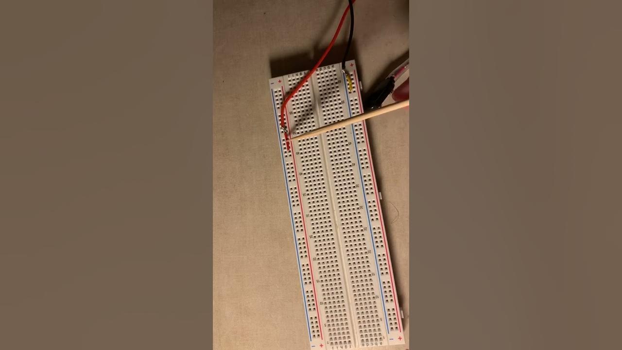 Easy breadboard setup for building guitar pedals YouTube