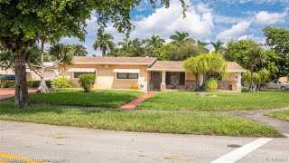 1401 NW 174th St, Miami Gardens, FL Presented by Mi Casa Team.