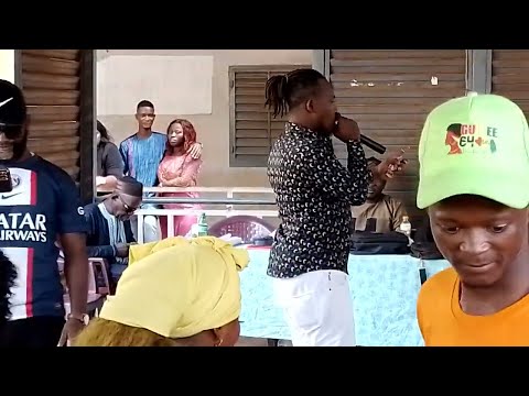 sale Hafia - spectacle - Guinée