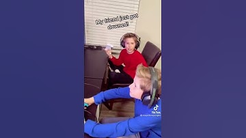 Thumbnail of NUMBER ONE VICTORY ROYALE🎤😆 #shorts #fortnite #sharpefamilysingers