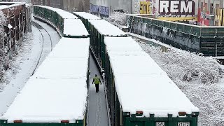 White Trash ❄ Blizzard Trash Train Benching