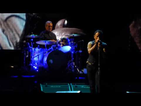 Streets of Philadelphia - Springsteen - Philadelphia Sept 9, 2016