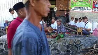 Petegelan ate .gong gamelan batu kuwur pemaen cilik dan imut