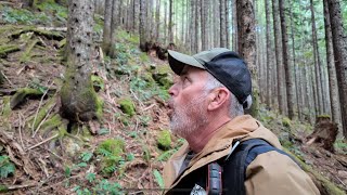 Search & Rescue spots a Bigfoot , listen to what happens when they land !!! CRAZY STUFF