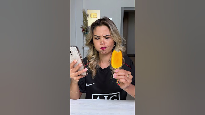 Ha mangiato il suo gelato... con una mosca dentro 🍦🪰😱