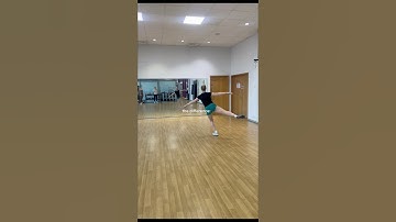 remind to do your off-ice, best 2a tip is to work on it off-ice #figureskating #iceskating #tutorial