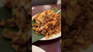 Kottu roti & Calamari rings in Canada| කැනඩාවේ චිකන් කොත්තුව