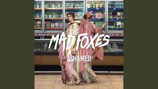 Video thumbnail of "Mad Foxes - Charlie"