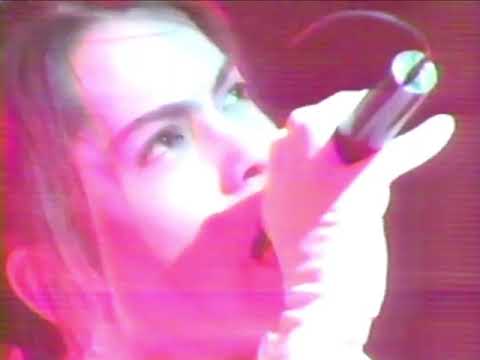LAREINE - Chantons l'amour ~ Live at Shibuya Koukaidou 1999.03.26