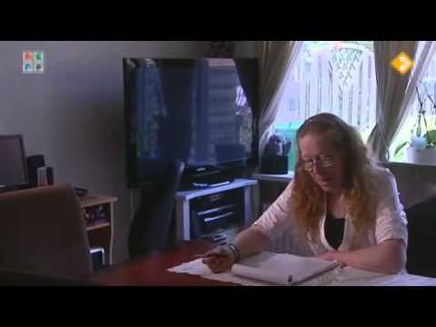 Charlene De IT-Specialist, Control alt delete toetsen.