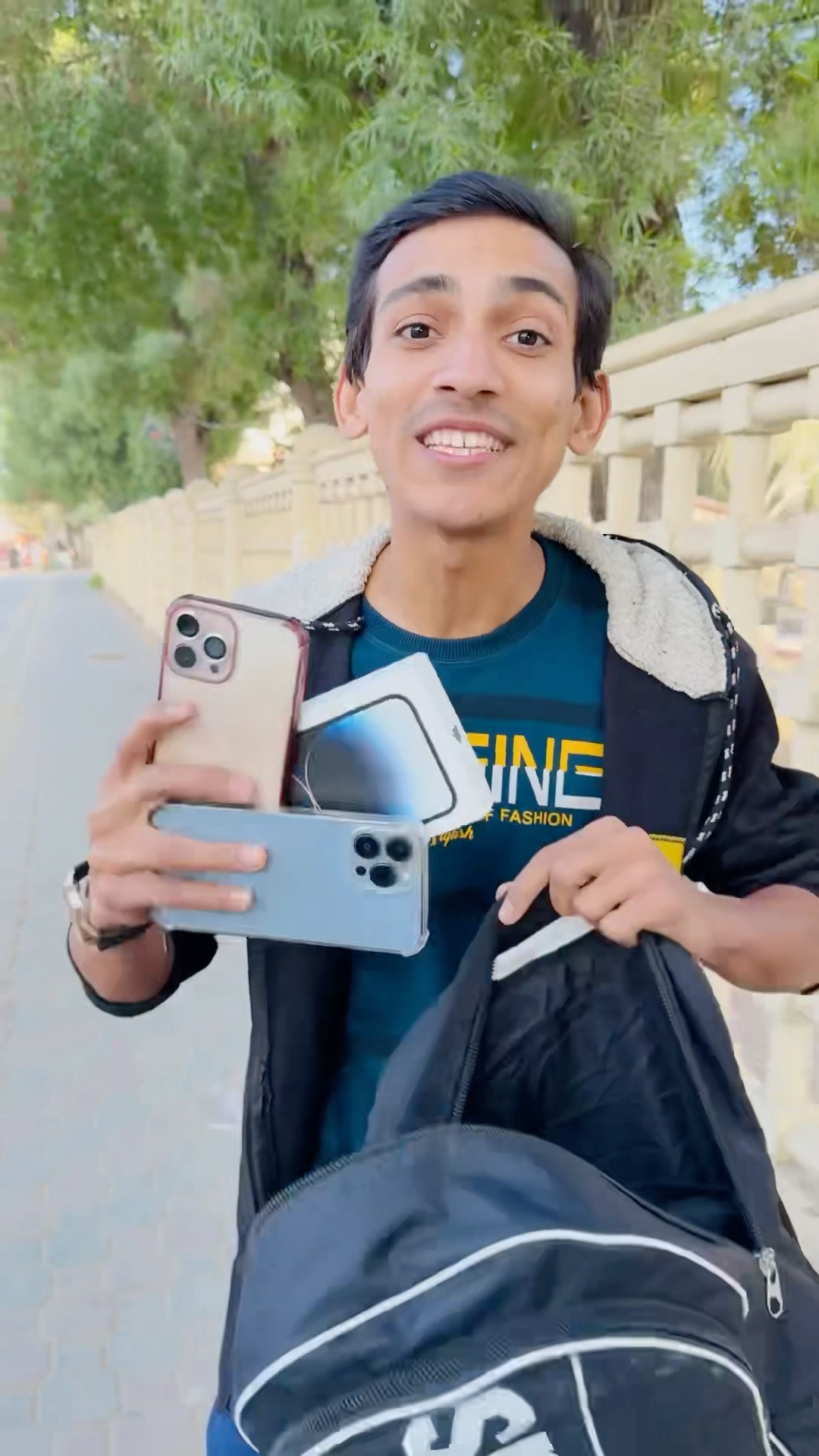 Giving iPhones To My Friends ?|