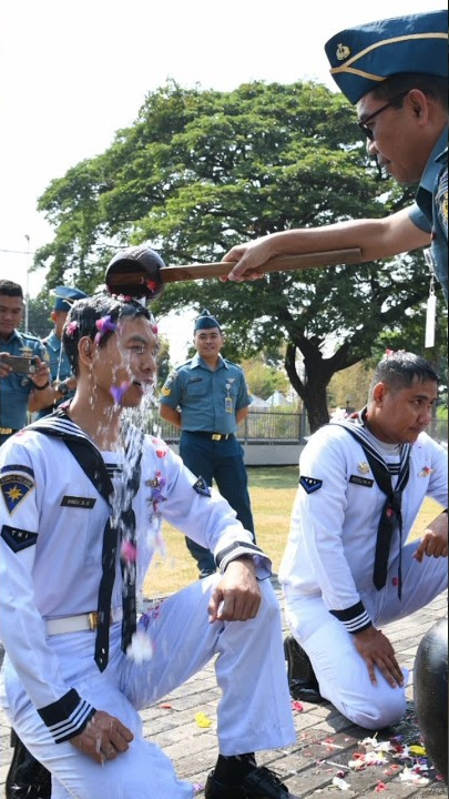 Tradisi upacara kenaikan pangkat TNI-AL #tni #pelaut #tnial #prajurit #sttal