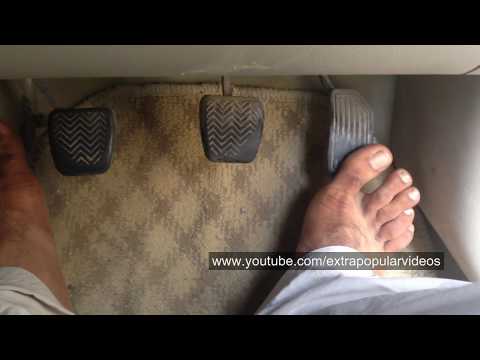 Clutch Brake Accelarator Control Tutorial Half Clutch | Car Driving Lesson Urdu Hindi