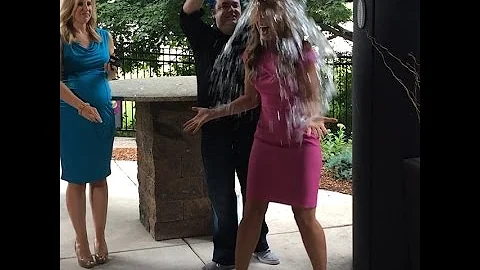 FOX 25 reporter Elizabeth Hopkins accepts the 'Ice...