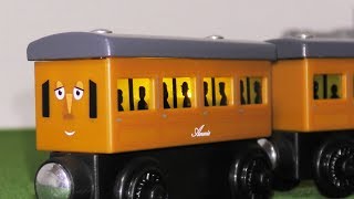 きかんしゃトーマス 木製レール ライトアップ アニーとクララベル フィッシャープライス 2020年のクリスマスの特別な衣装 クララベル 1994年製 トーマス 木製 CLARABEL キャラクターグッズ
