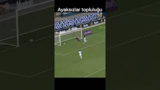 Dostum Burasi Futbol Evreni̇ 