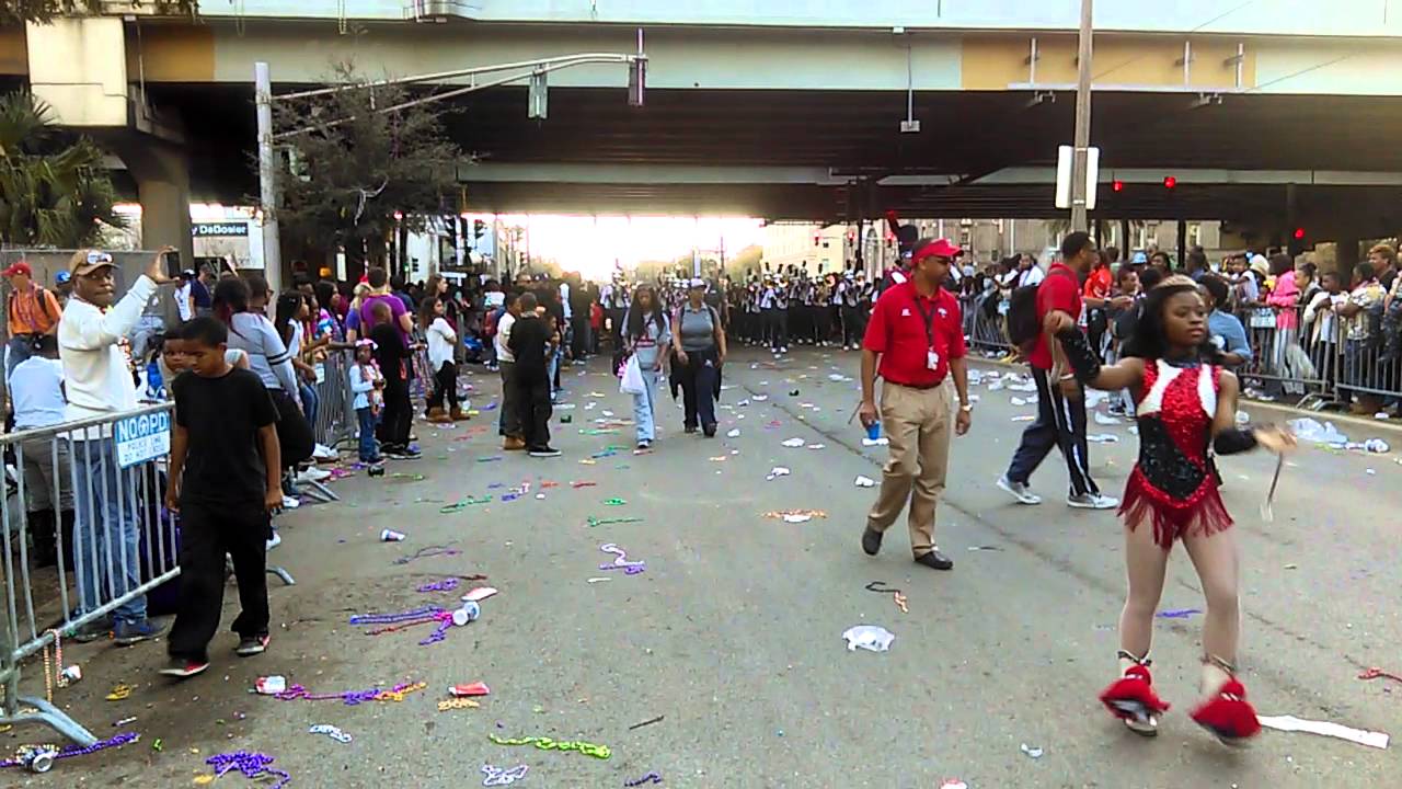 Lake Area Marching Band King Arthur Parade 2016 YouTube