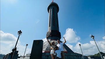 Chinh phục Cột cờ Lũng Cú Hà Giang - Linh thiêng nơi địa đầu cực Bắc của Tổ quốc, độ cao gần 1.500m