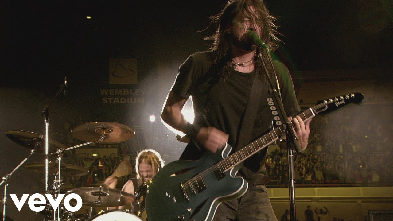 Foo Fighters - Waiting On A War (Official Video)