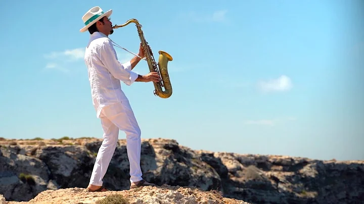 "L' Amour Toujours" on SAXOPHONE | this song is in...