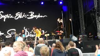 Sophie Ellis Bextor -Heartbreak (Make Me a Dancer) at Blenheim