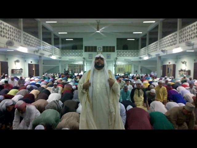 Sheikh Abdul Karim Omar (Reading eleven famous rhythms)Tarawih Alunan 11 Lagu class=