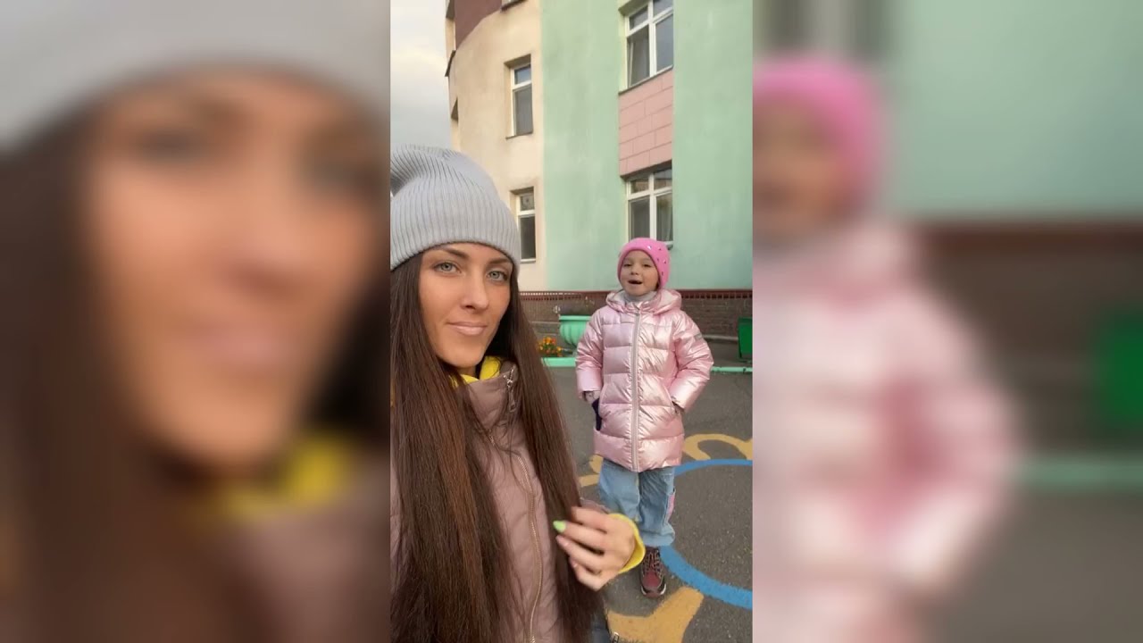 Папа работает а мама красивая - YouTube