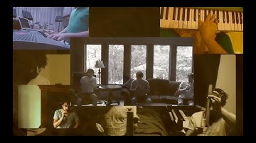 Tiptoes in Quicksand (14-EDO)