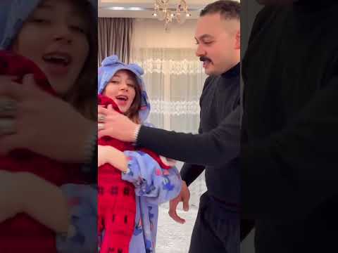 يزن وقع من نانسي علي الارض تعا لو شو فو فوفا عملت فيها ايه