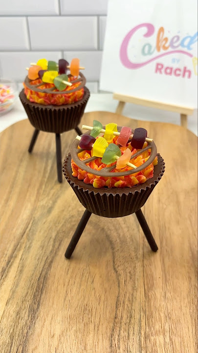 Kue mangkuk BBQ 🔥🧁 #cakedbyrach #cakedecoration #cupcake #cupcakeideas #cakedesign #bbq #grill #s...
