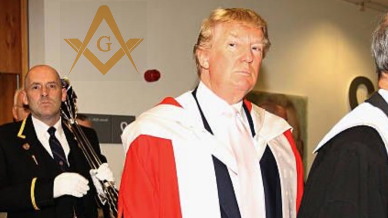 Rare Footage: Donald Trump Royal Arch Freemason Robe: Trump in Scotland ...