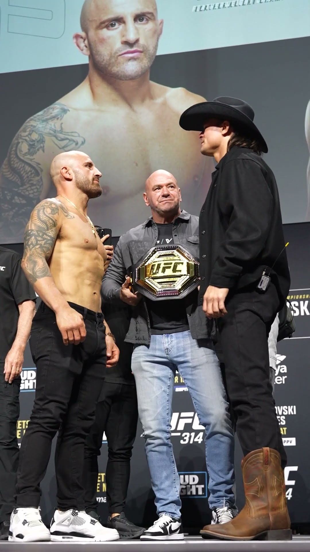 sheeesh UFC 314 is about to be good ? #UFC314