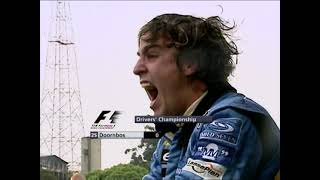 Última vuelta del Gran Premio de Brasil 2005 - Fernando Alonso campeón