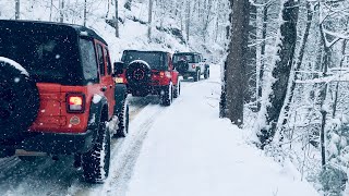 Jeep Snow Wheeling on Tray Mountain 4x4 off-road