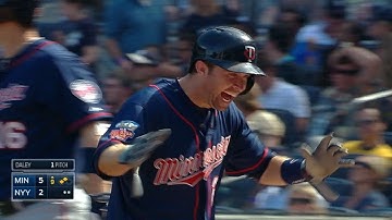 MIN@NYY: Twins erupt for six runs in 9th inning