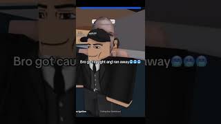 Funny ROBLOX outfit spotted today #ROBLOX #robloxshorts @chloweeowee