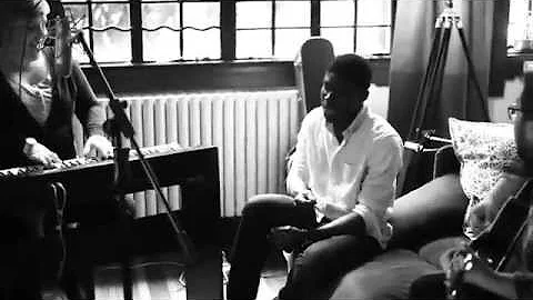 Alive - Hillsong Young & Free (Acoustic Cover) - J...