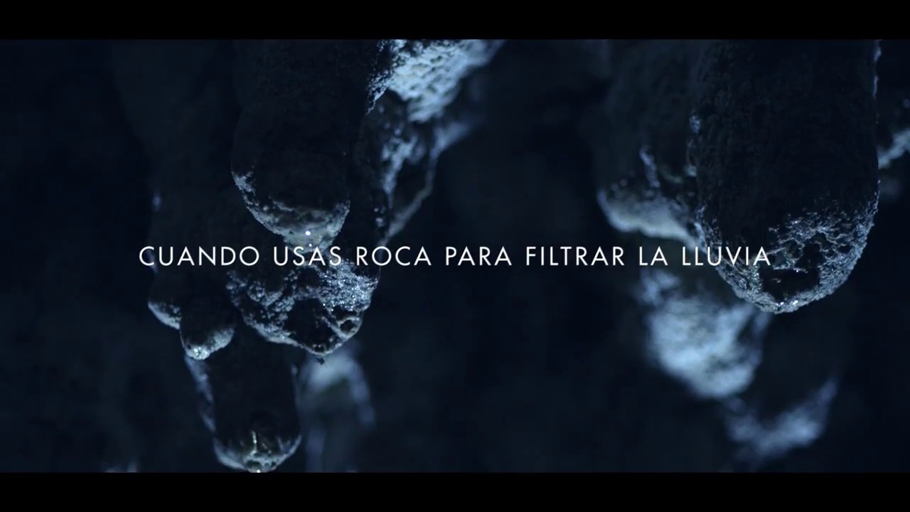 Hacen falta 3600 años en la roca para crear una gota de Solán de Cabras