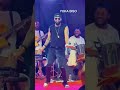 Fally Ipupa danse Bloqué, son batteur est fan