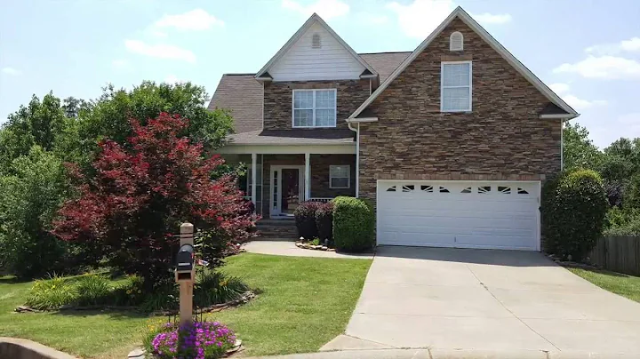 369 Millhaven Dr. presented by C. Victor Lester