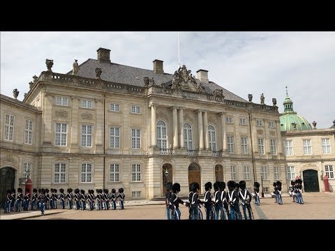 Video: Paglalarawan ng Rosenborg Palace (Rosenborg) at mga larawan - Denmark: Copenhagen