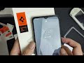 Pacar Kamu Gak Bisa Pasang Tempered glass ? Pakai Spigen aja 😘