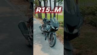 🥰#r15 #r15v4#v4#rider#bikers#tranding#trandingshorts#viral#automobile #r15v5 #stunt #viralvideo