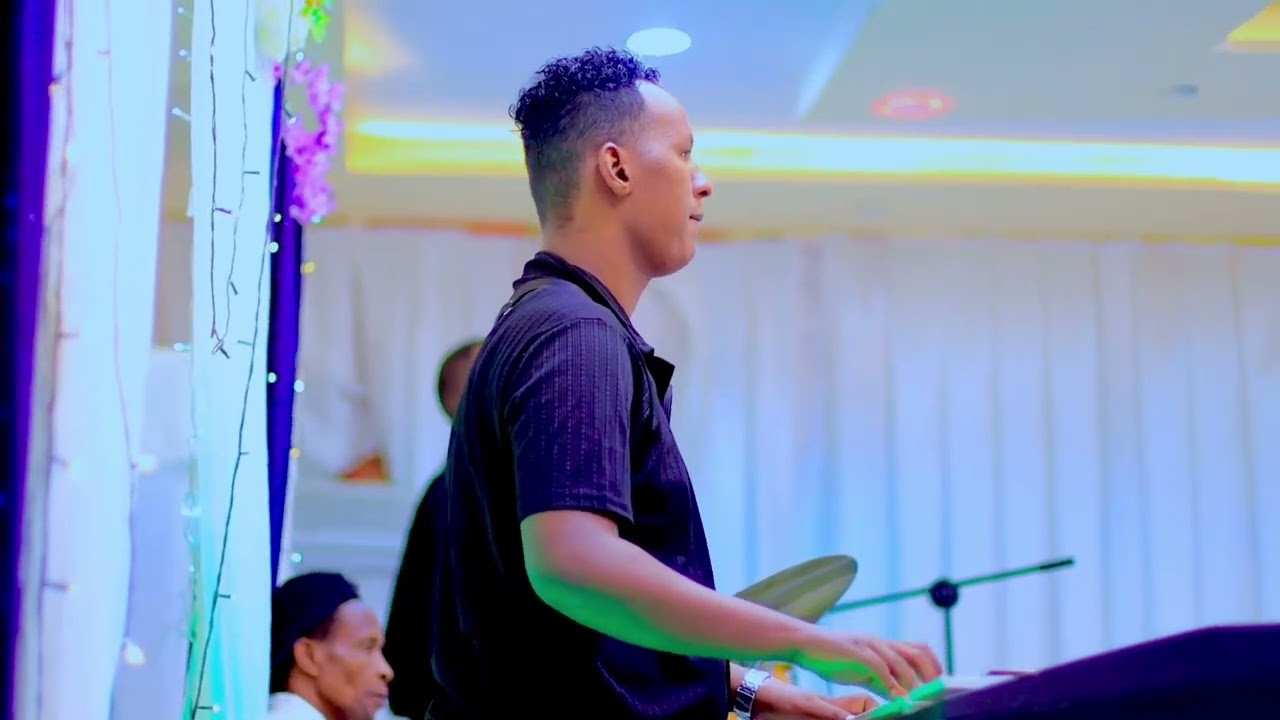 MARYAN ABUU XASUSTII AHMED NAJI  TEAM AL CAZAL