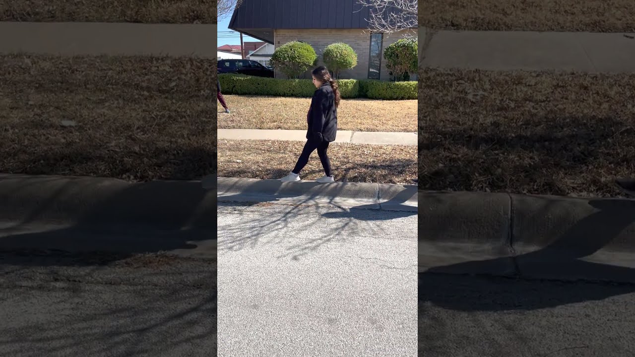 Childbirth Tips & Pregnancy Training: Curb Walking