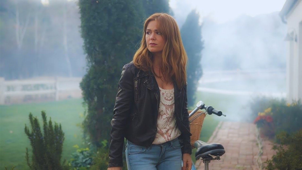 بتعمل حادثـة وبعدها بتشوف رؤي مستقبلية ومحدش بيكون مصدقها والنهاية صـادمـة وغير متوقعة / ملخص فيلم 