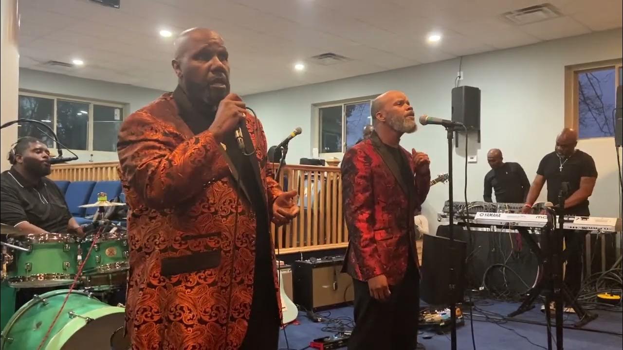 Kenny Davis & The Melodyaires (part 1) YouTube